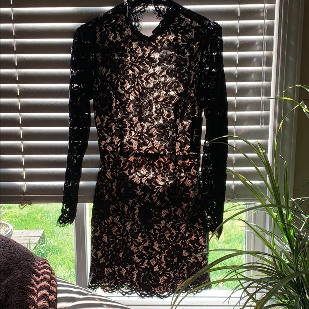 Lulus Black dress - short